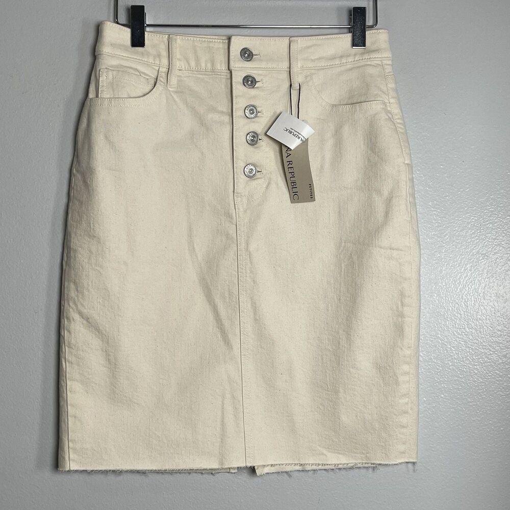 BANANA REPUBLIC Button Fly Jean Skirt Size 2 Petite 2P Cream NEW‎ Casual Modern
